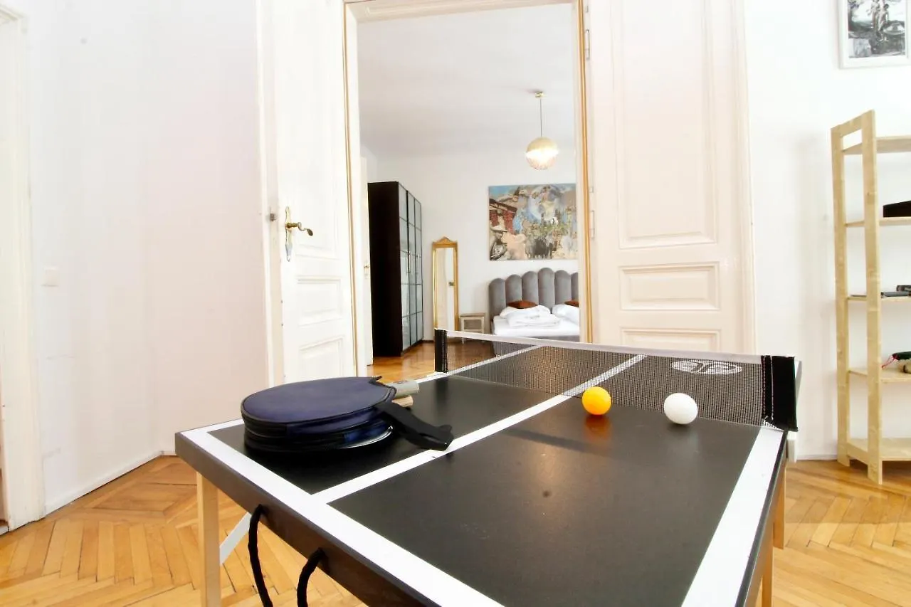 Bright Elegant Flat In Center Apartment Vienna