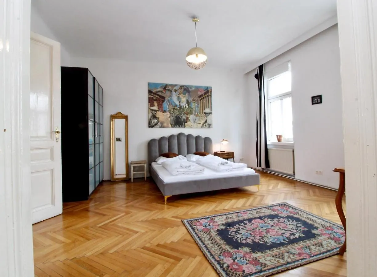 Bright Elegant Flat In Center Lägenhet Wien